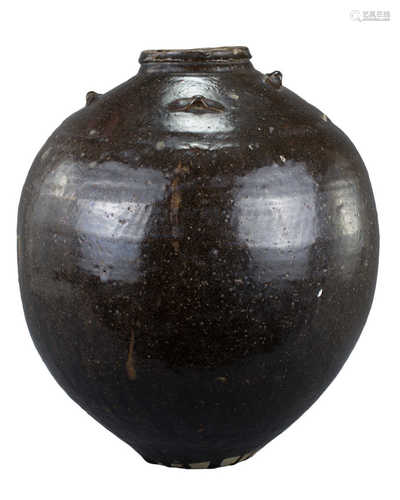 A Large Chinese / SE Asian Martaban Jar 18th / 19th Century