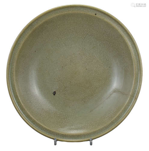 A Large Chinese / SE Asian Longquan-type Celadon Dish 14th/15th Century. 40CM Diameter