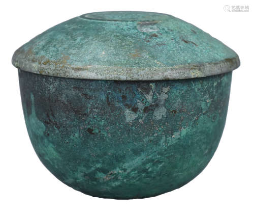 A Chinese Antique Bronze Bowl & Cover with Two Seals marks