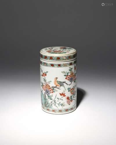 A CHINESE FAMILLE VERTE CYLINDRICAL JAR AND COVER KANGXI 1662-1722 Decorated in enamels and gilt