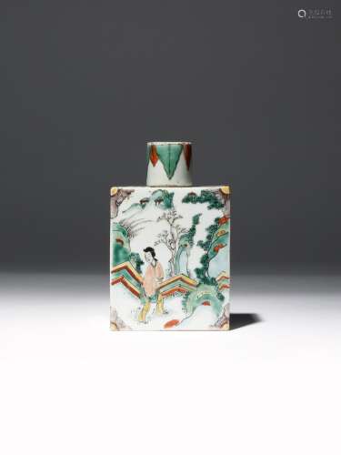 A CHINESE FAMILLE VERTE TEA CANISTER AND COVER KANGXI 1662-1722 The rectangular-section body painted