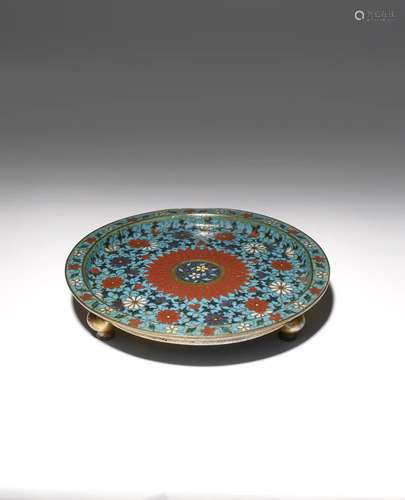 A SMALL CHINESE CLOISONNE CIRCULAR TRAY MID 16TH CENTURY Heavily cast, decorated to the centre