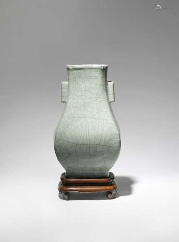 A CHINESE IMPERIAL GUAN-TYPE FANGHU-SHAPED VASE SIX CHARACTER QIANLONG MARK AND OF THE PERIOD 1736-