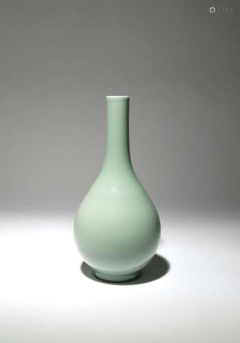 A CHINESE CELADON GLAZED VASE, DAN PING SIX CHARACTER QIANLONG MARK AND PROBABLY OF THE PERIOD The
