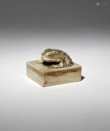 A RARE CHINESE SOAPSTONE 'TOAD' SEAL 18TH/19TH CENTURY Carved as a toad sitting upon a square