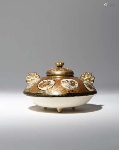 A JAPANESE SATSUMA INCENSE BURNER AND COVER, KORO MEIJI PERIOD, 19TH CENTURY The compressed circular