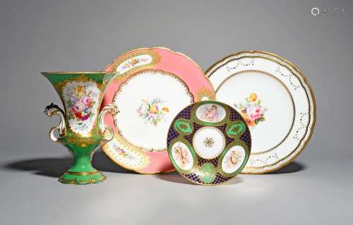 Two English porcelain cabinet plates, 19th/20th century, the first painted to the well with a