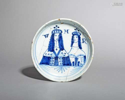 A London delftware Royal dish, c.1690, painted in blue with a double head and shoulders portrait
