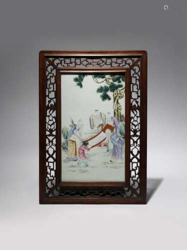 A CHINESE FAMILLE ROSE PORCELAIN PLAQUE LATE QING DYNASTY/REPUBLIC PERIOD Painted with scholars