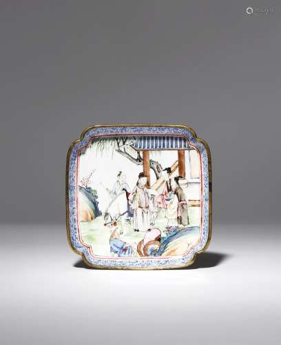 A SMALL CHINESE FAMILLE ROSE CANTON ENAMEL SQUARE TRAY 18TH CENTURY Decorated with an official and