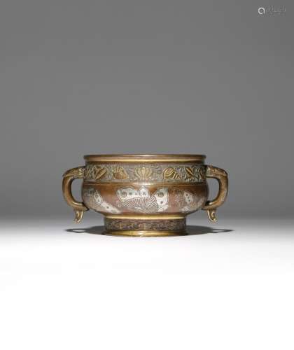 A CHINESE PARCEL-GILT AND SILVER-DECORATED BRONZE 'BUTTERFLY' INCENSE BURNER MING/QING DYNASTY