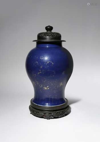A CHINESE GILT-DECORATED POWDER BLUE-GROUND BALUSTER VASE 18TH/19TH CENTURY The exterior decorated