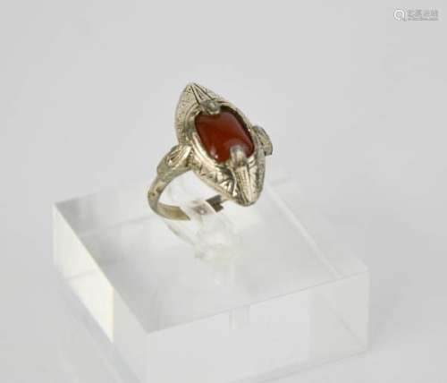 A vintage Scottish Miracle adjustable ring brown agate