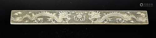 A Tibetan Miao silver stamped double dragon scroll weight 146g.