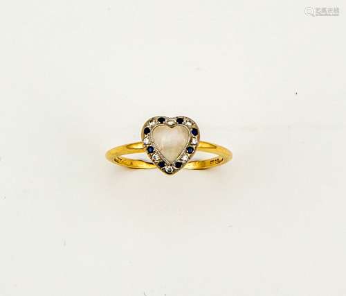 An 18ct gold heart shaped moonstone, diamond and sapphire, size M½, 2.3g.