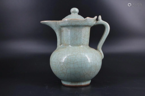 Song Porcelain GuanYao Teapot