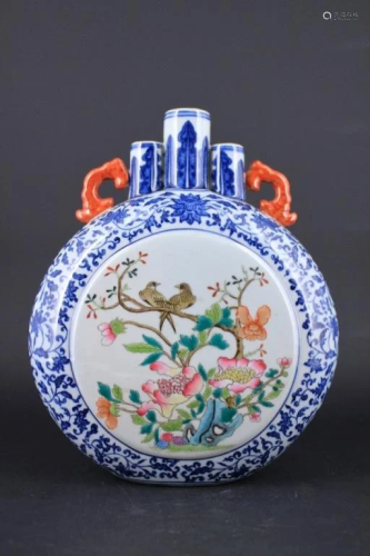 Chinese Qing Porcelain Famille Rose Flask