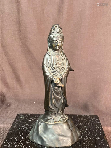 Japanese Bronze Kuanyin with Ritual Water…