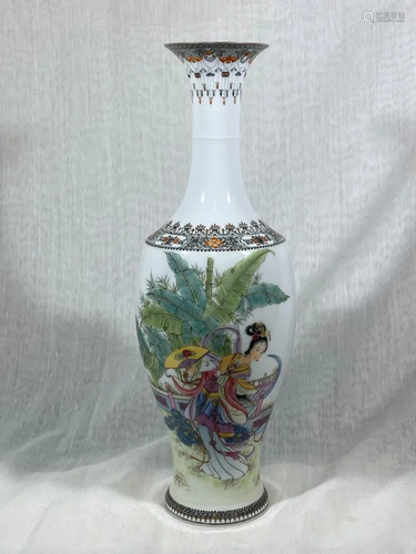 Chinese Eggshell Porcelain Vase - Beauty DÃ…