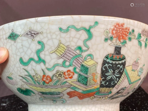 Chinese Crackle Glazed Bowl with Famille …