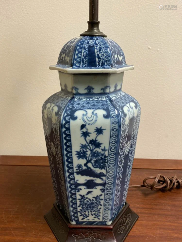 Chinese Blue White Porcelain Vase Lamp Hexa…