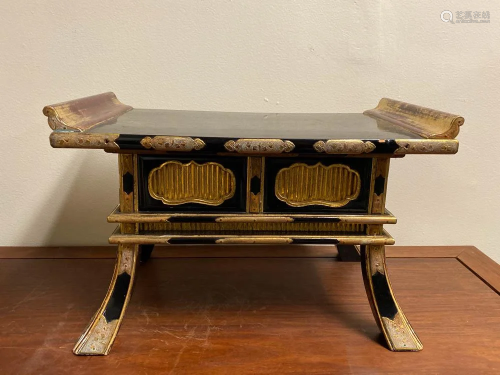 Japanese lacquer Shrine Altar Stand