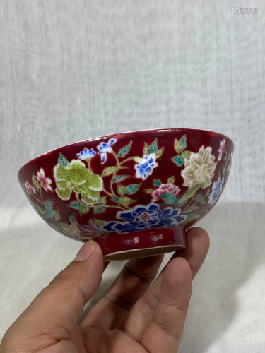 Chinese Porcelain Bowl with Peony DÃ©cor