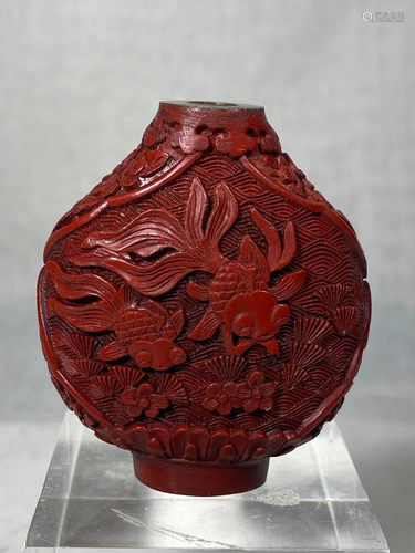 Chinese Cinnabar Snuff Bottle - Goldfish