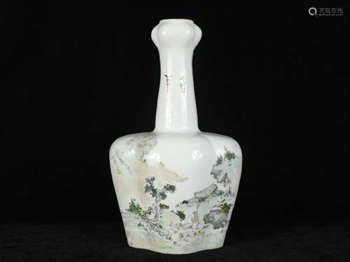 A Chinese Porcelain Vase