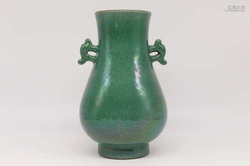 A Chinese Green Glazed Porcelain Vase