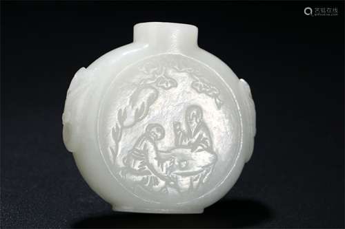 A Chinese Carved Jade Snuff Bottle