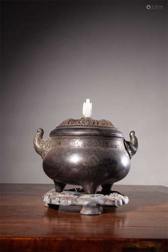 A Chinese Bronze Incense Burner