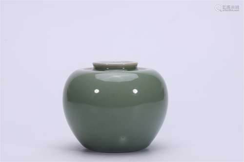 A Chinese Celadon Glazed Porcelain Jar