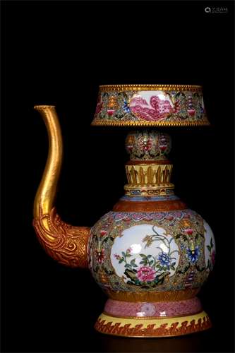 A Chinese Famille-Rose Porcelain Wine Pot