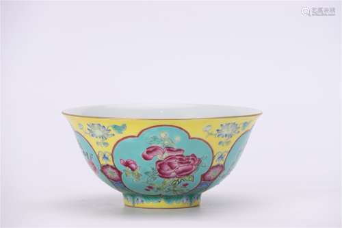 A Chinese Enamel Glazed Porcelain Bowl