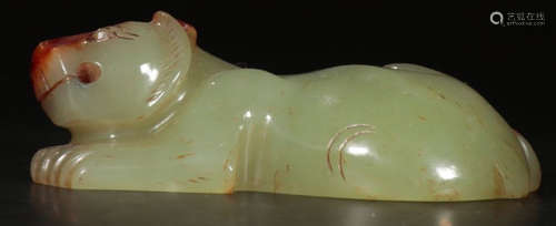 A HETIAN JADE CARVED BEAR SHAPED PENDANT