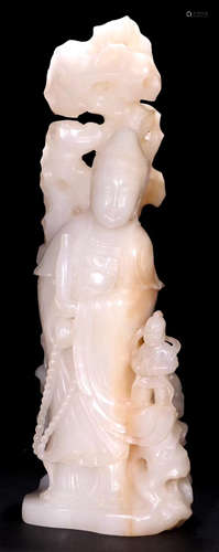 A HETIAN JADE CARVED GUANYIN BUDDHA STATUE