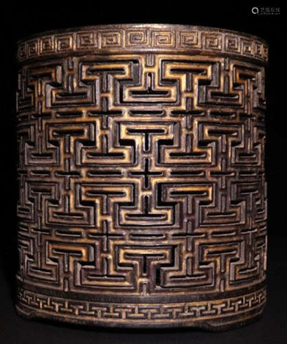 A ZITAN WOOD CARVED BRUSH POT OUTLINE IN GOLD