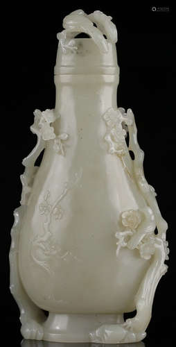 A HETIAN JADE CARVED VASE