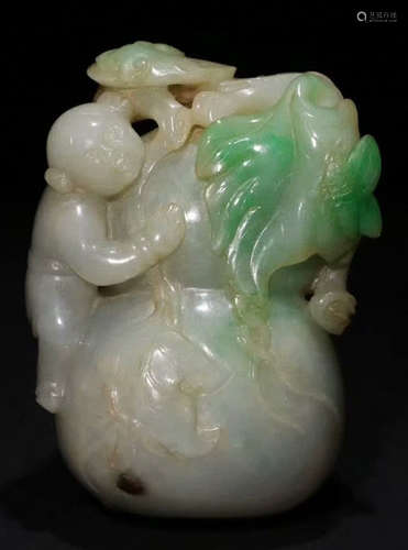 A JADEITE CARVED CHILD SHAPED PENDANT