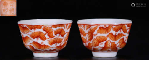 PAIR OF ALUM RED GLAZE CUP WITH BAT PATTERN