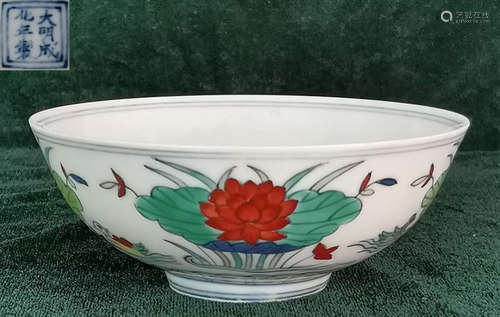 A DOU CAI GLAZE LOTUS PATTRN BOWL