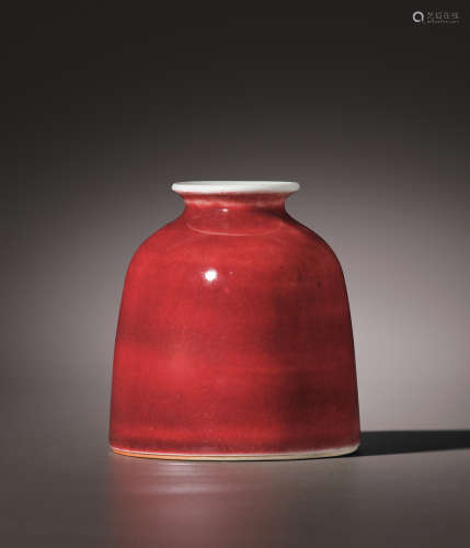 清早期 霁红釉马蹄型水盂