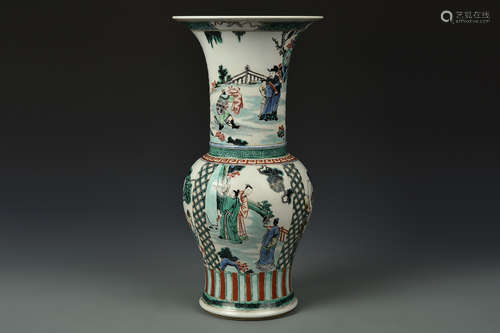 A FAMILLE VERTE YEN-YEN VASE