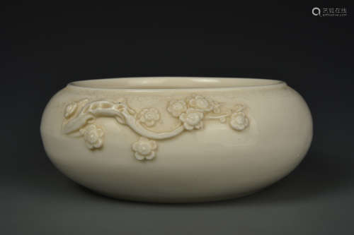 A CLAIR-DE-LUNE WASHER QING DYNASTY