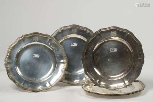 Suite of five 950/1000th silver plates with the ha…