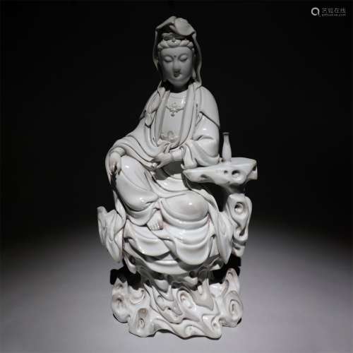 a chinese qing dynasty a dehua ware porcelain statue of 'guanyin'