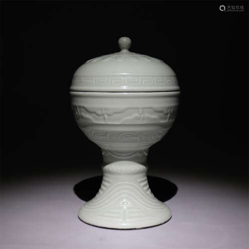 Guangxu Douqing glaze official kiln ritual ware “dou”