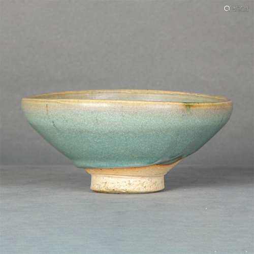 Jun kiln bowl in Song Dynasty
