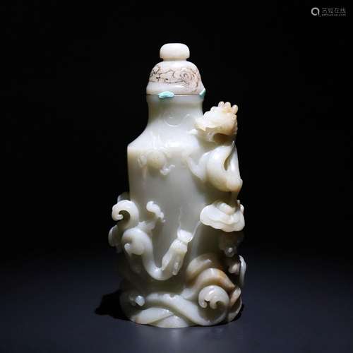 Hetian jade white jade and embossed dragon jade bottle